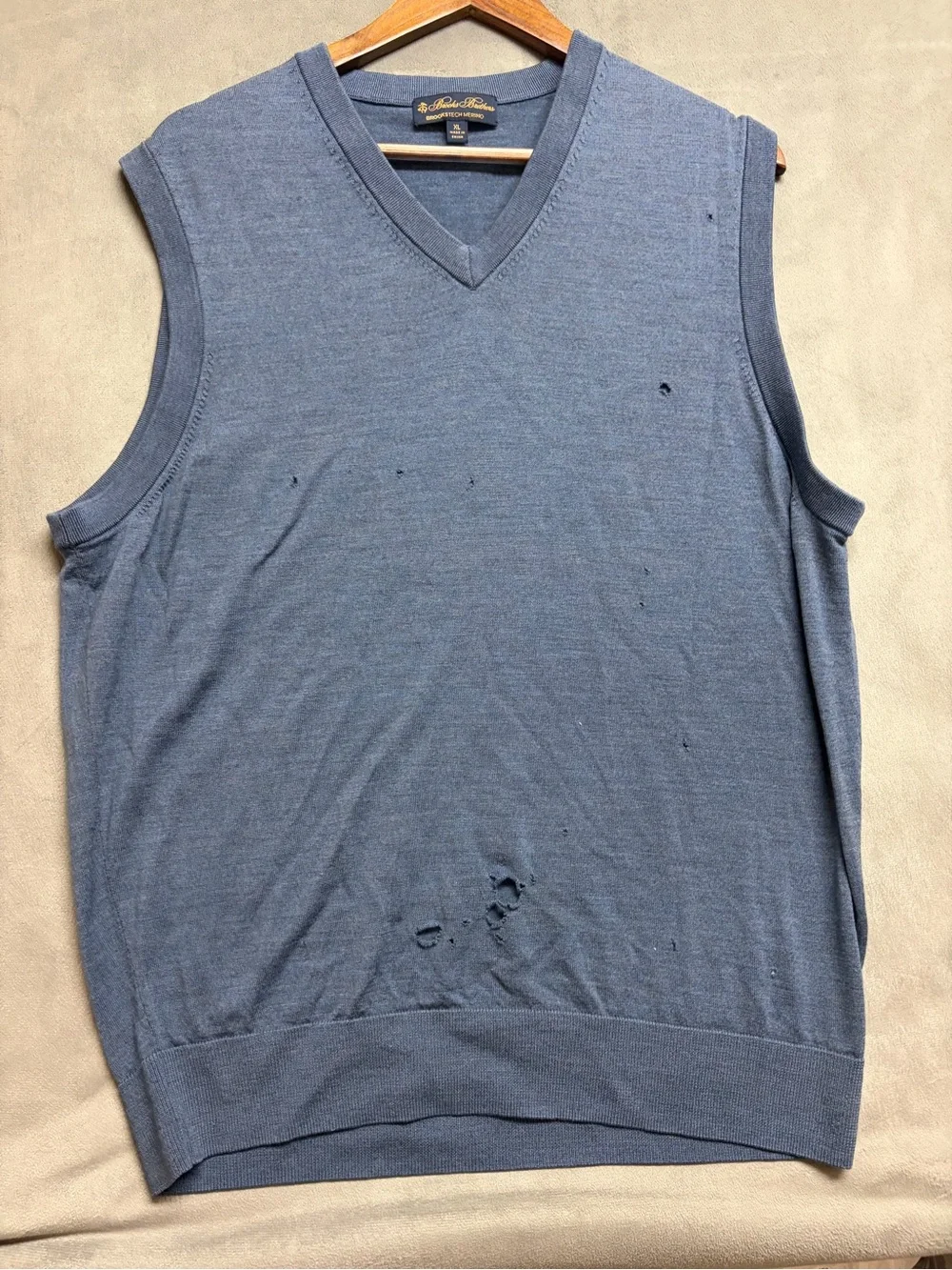 Brooks Brothers BrooksTech Marino Wool V Neck Vest XL Blue Distressed Grunge